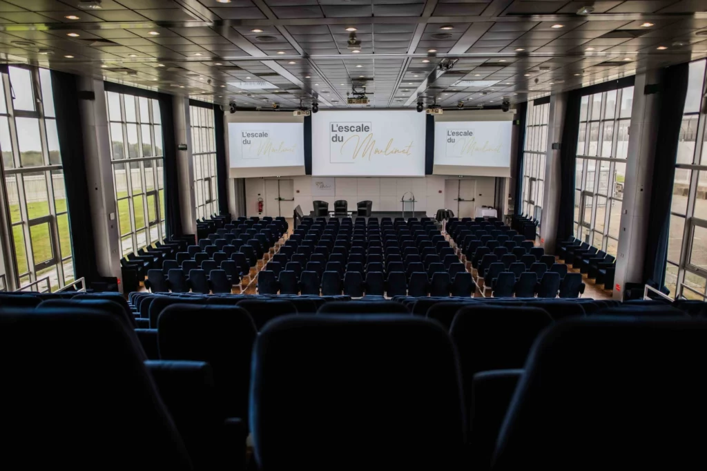 L'Escale du Moulinet amphithéâtre 380 personnes